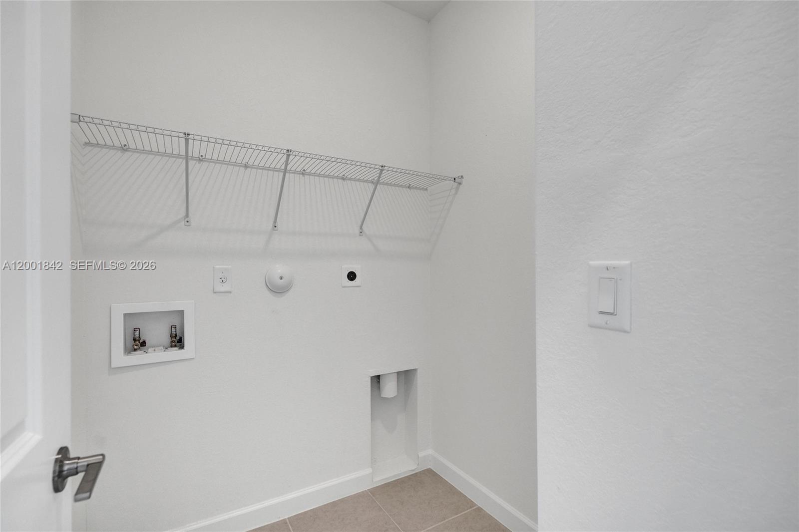 732 SE 13th Court