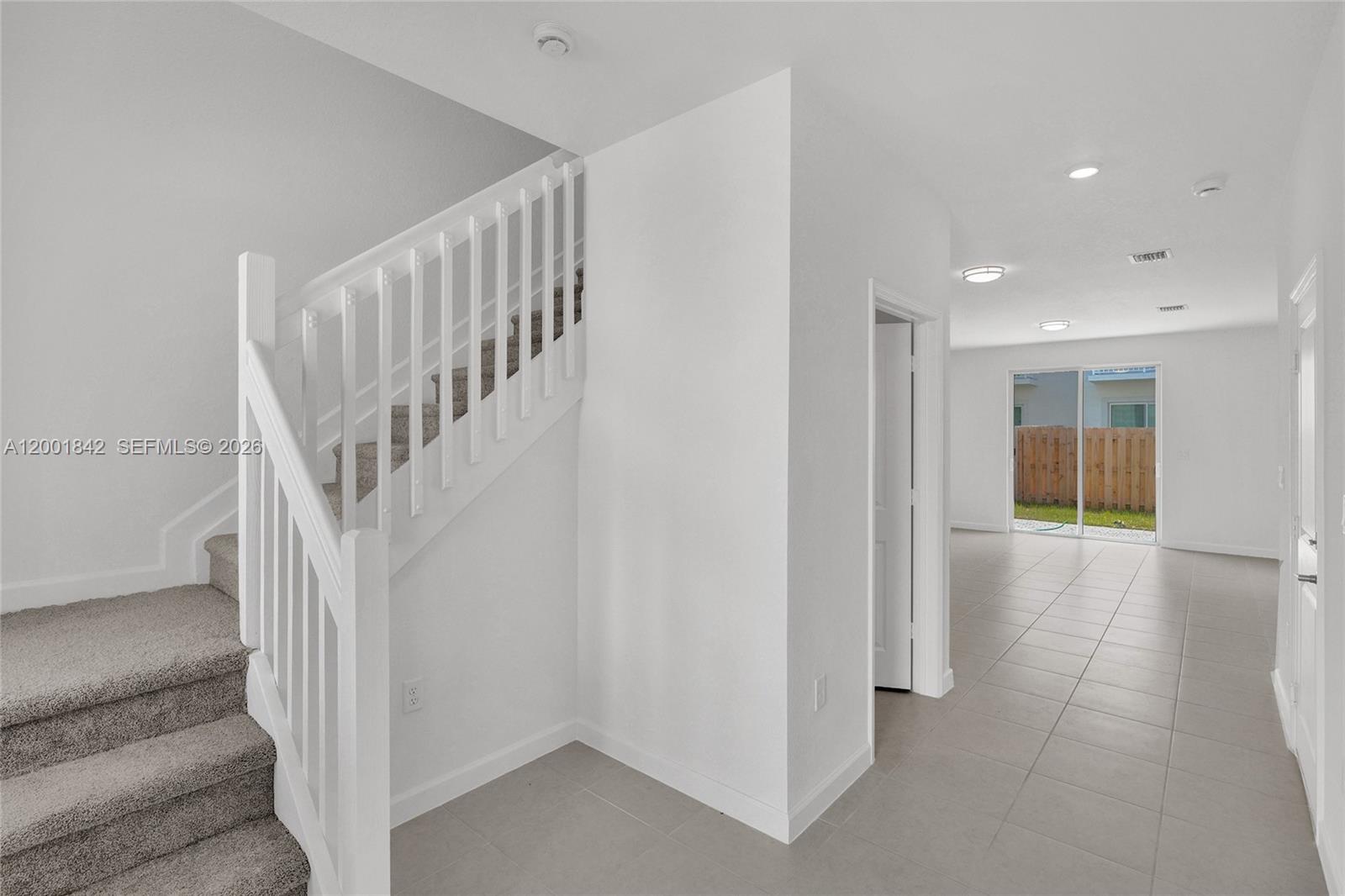 732 SE 13th Court