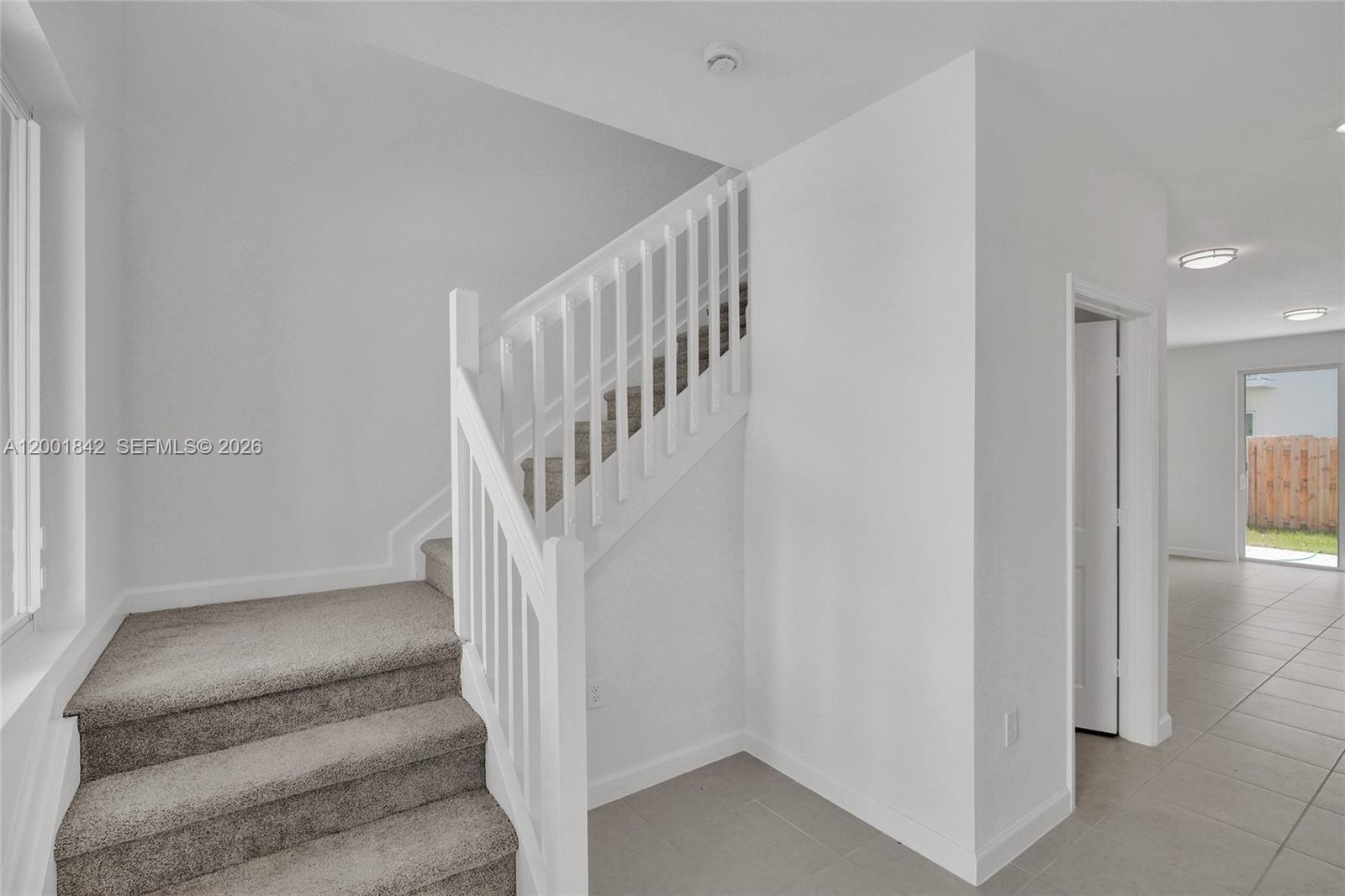 732 SE 13th Court