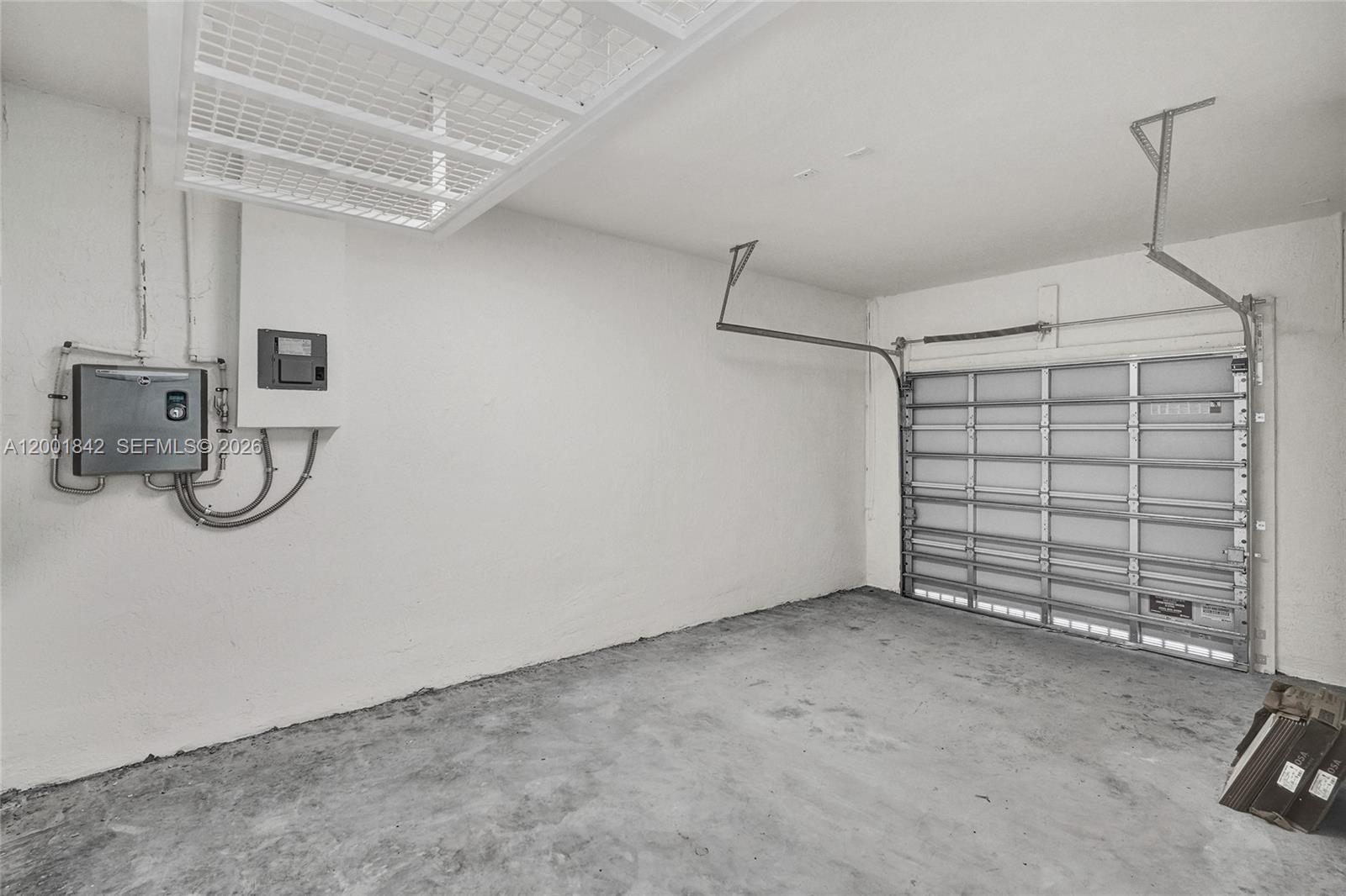 732 SE 13th Court