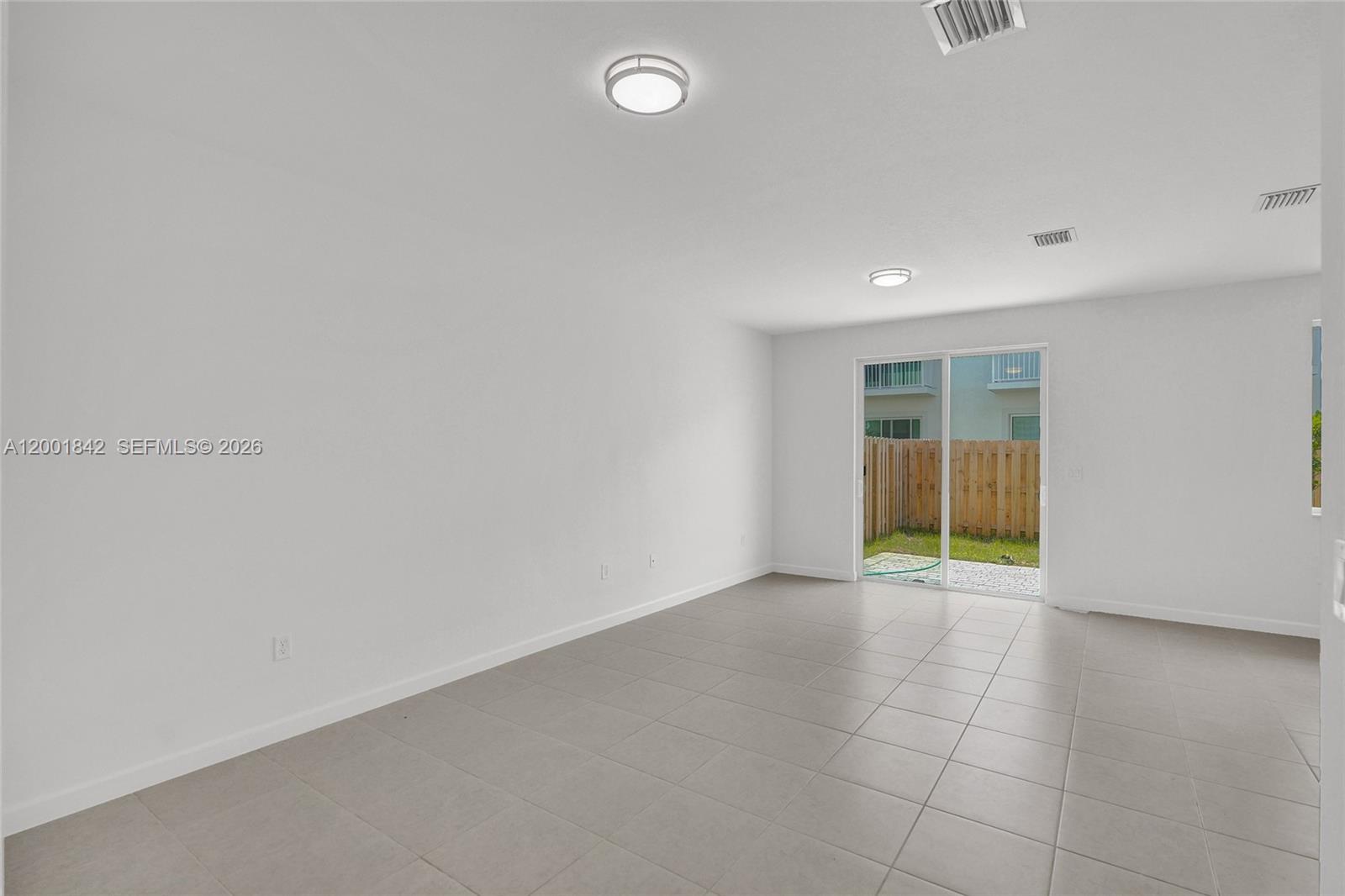 732 SE 13th Court