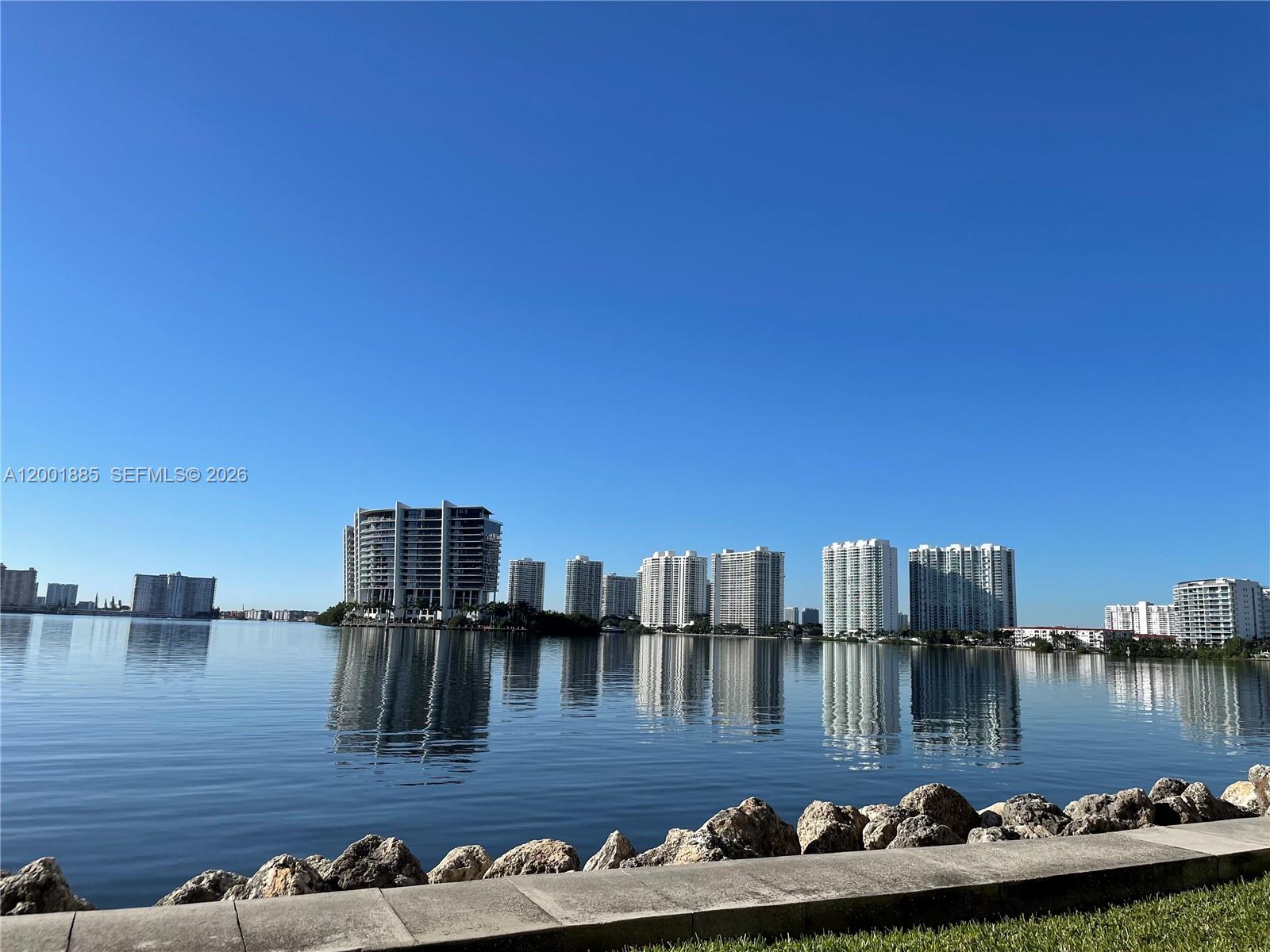 3600 Mystic Pointe Drive