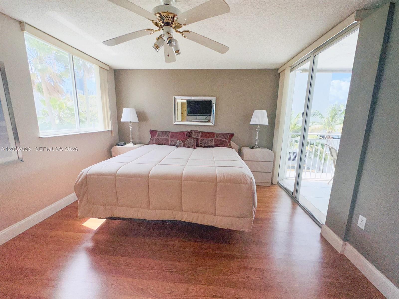 18000 N Bay Road