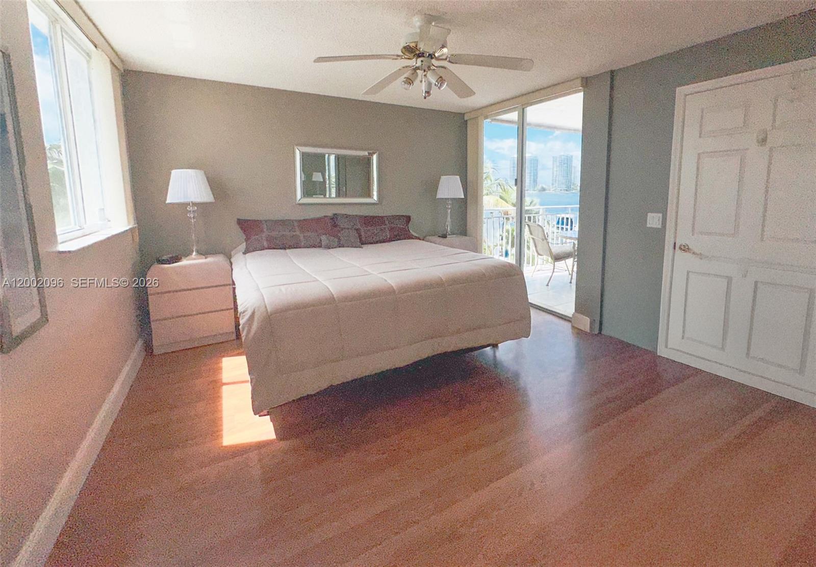 18000 N Bay Road