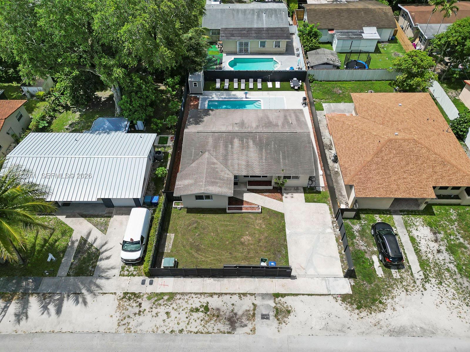 560 NE 161st Street