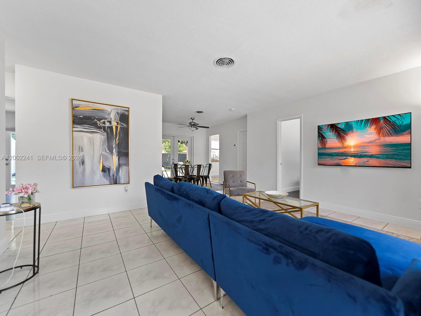 560 NE 161st Street