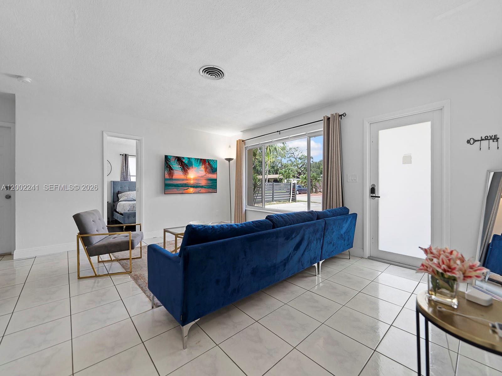 560 NE 161st Street