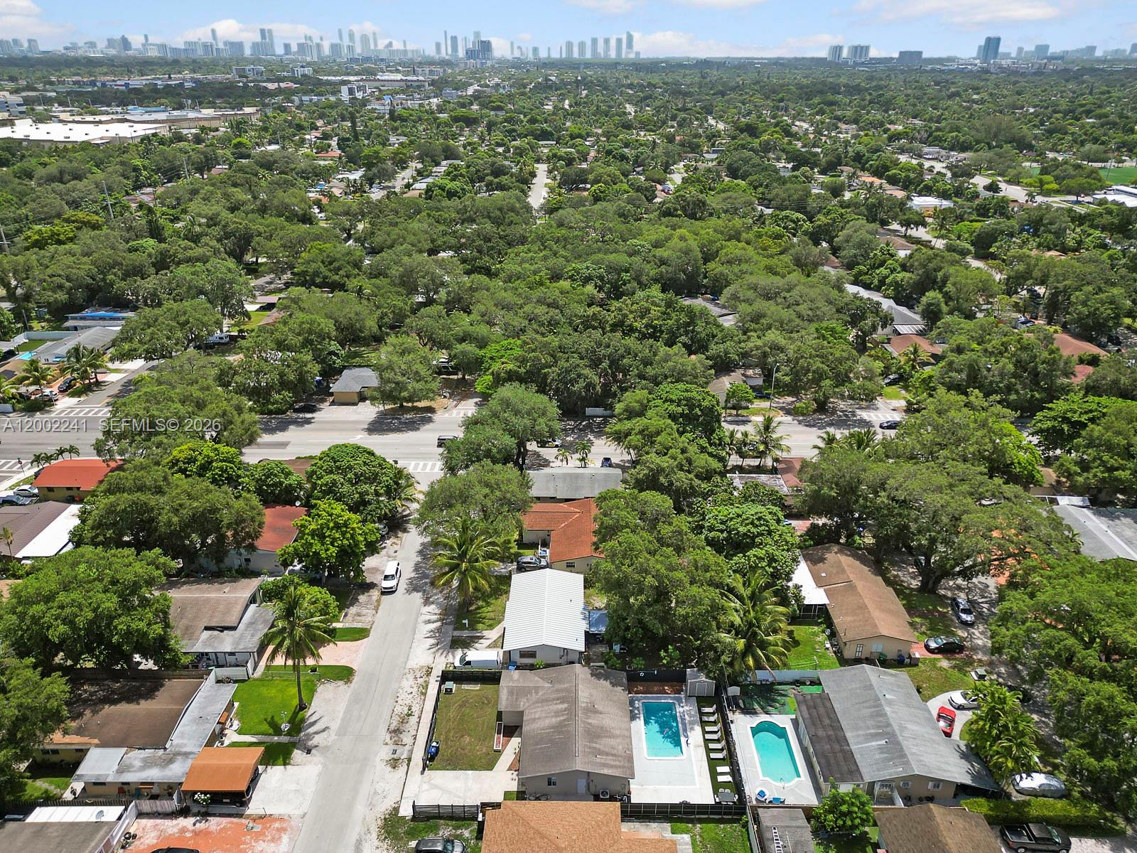 560 NE 161st Street