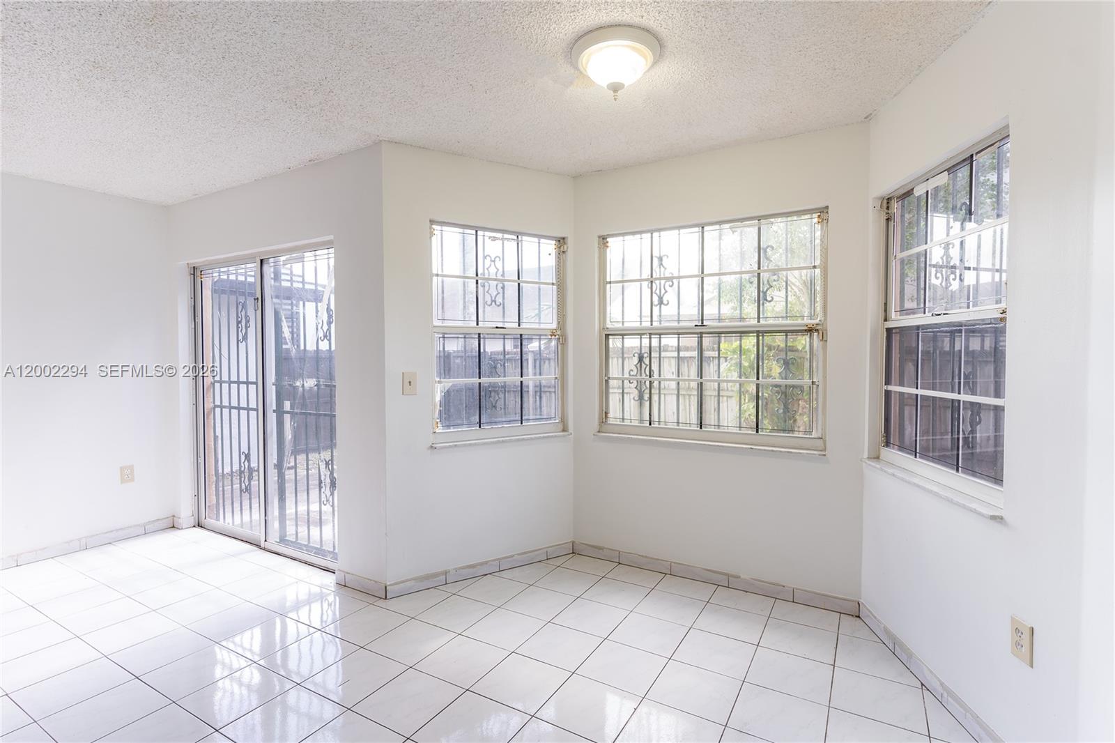 7876 NW 189th Street