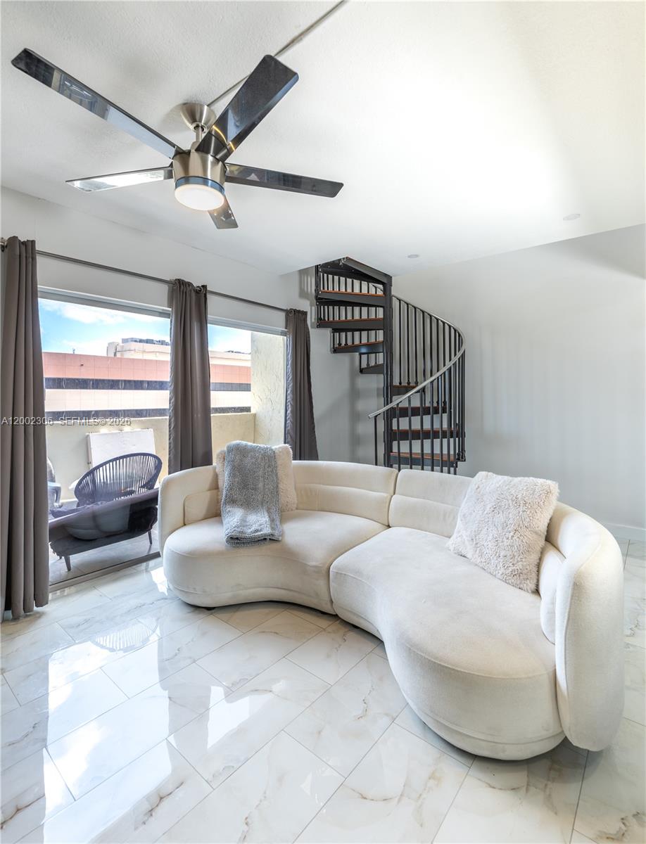 300 NW 42nd Avenue