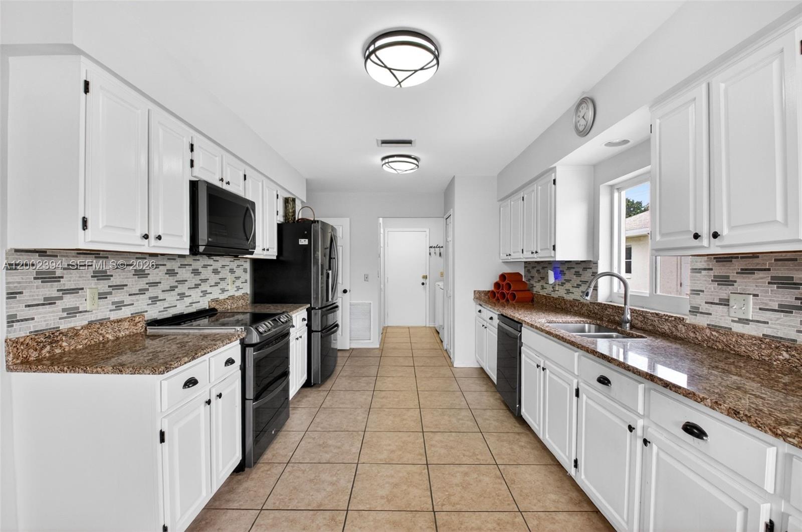 10982 S Greentrail Drive