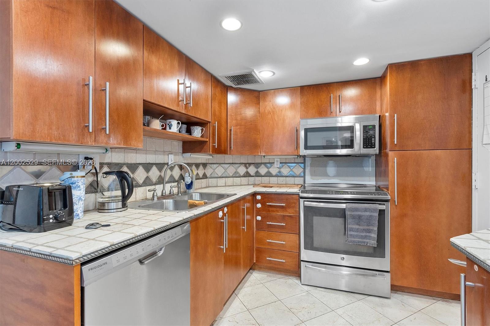 300 Bayview Drive