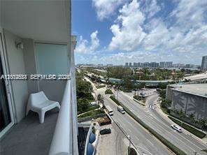 19201 Collins Avenue