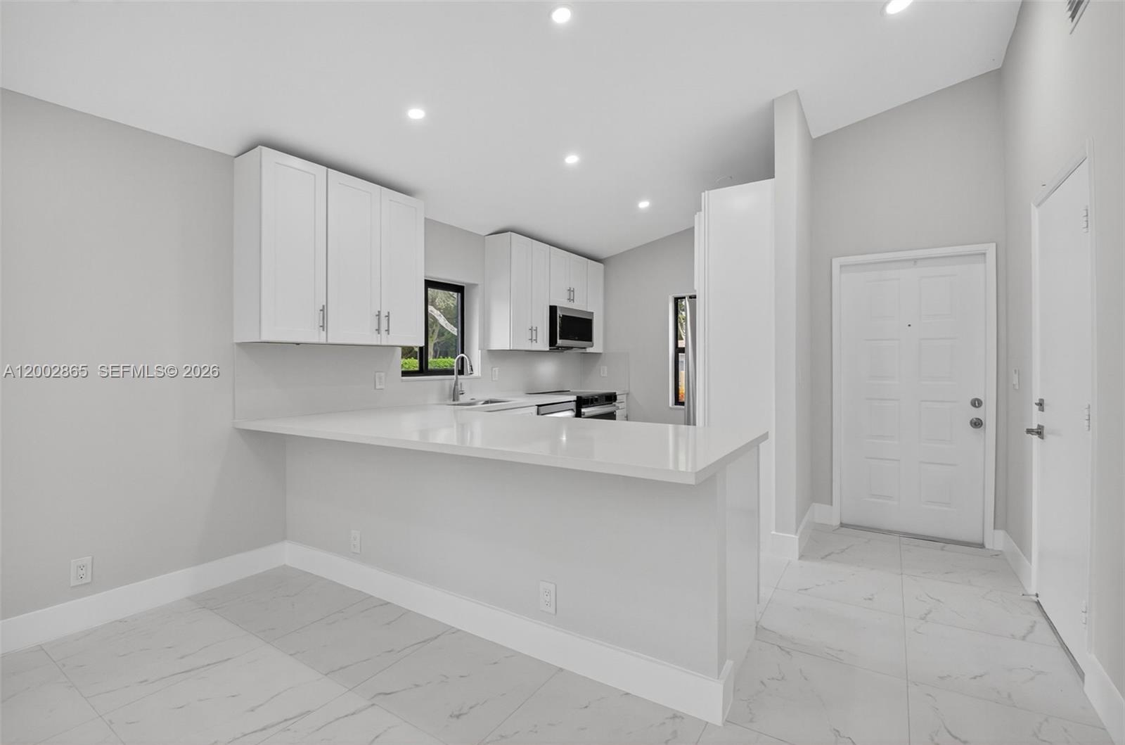 8067 Summerbreeze Lane