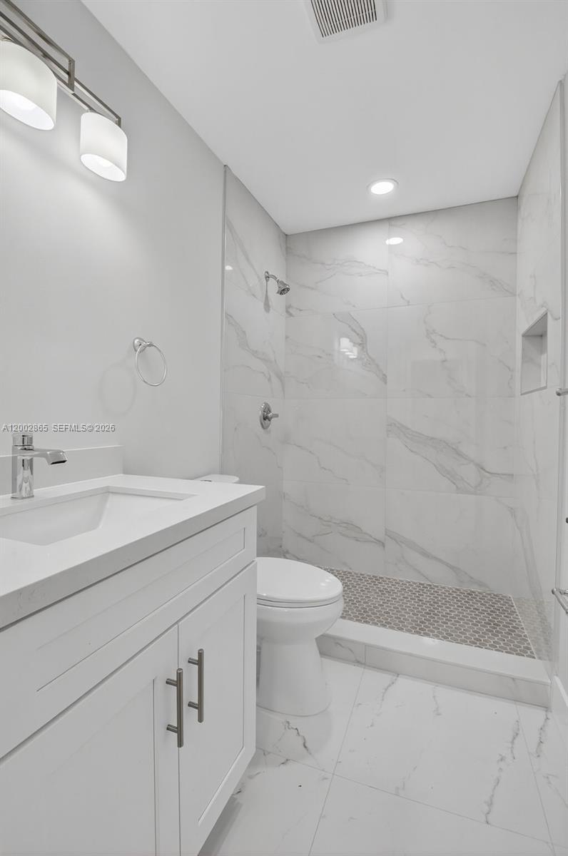 8067 Summerbreeze Lane