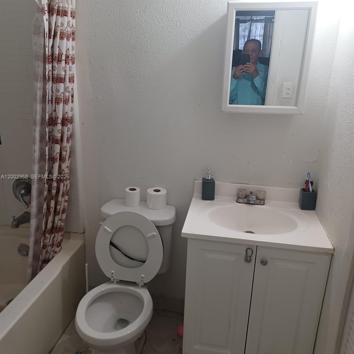 5250 NW 24th Avenue