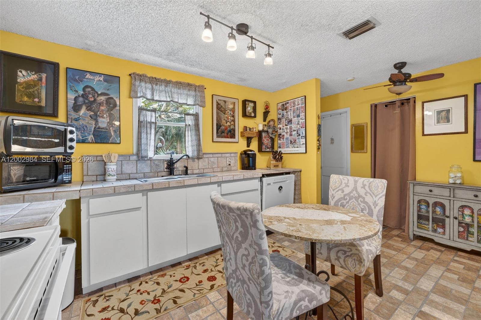 1490 NW 8th Street