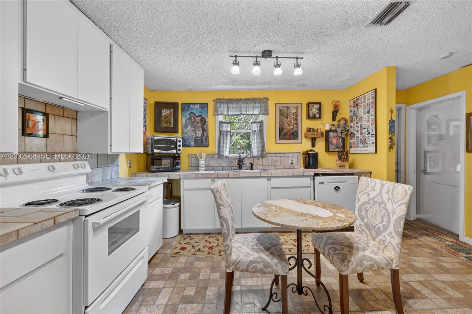 1490 NW 8th Street
