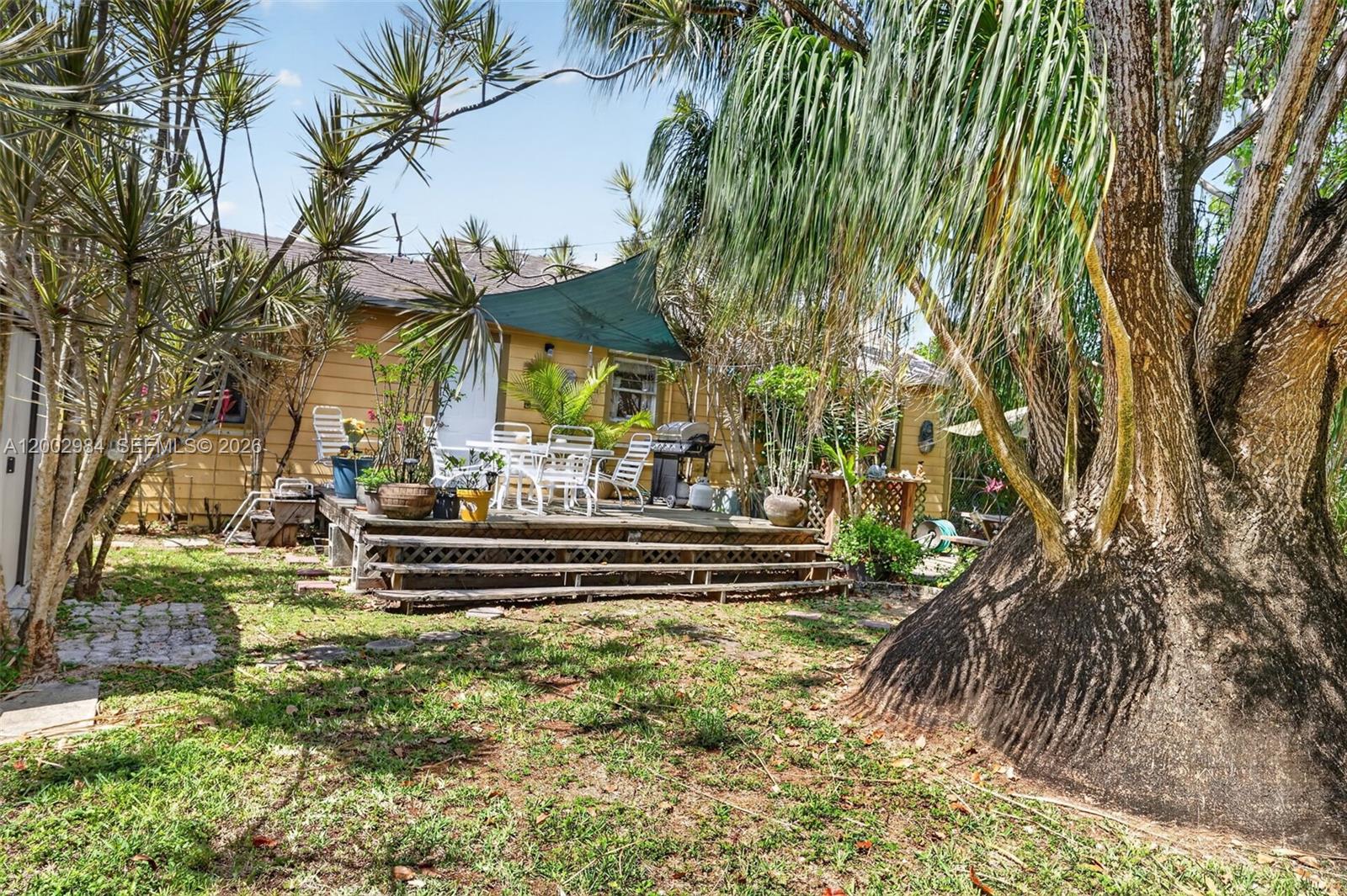 1490 NW 8th Street