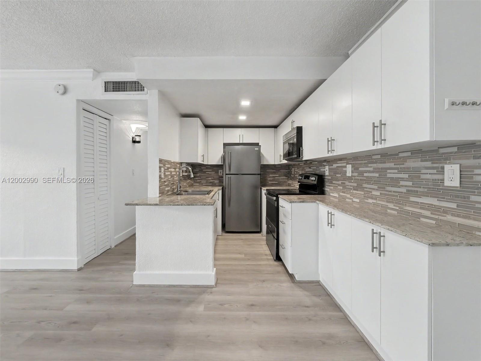 606 W 81st Street