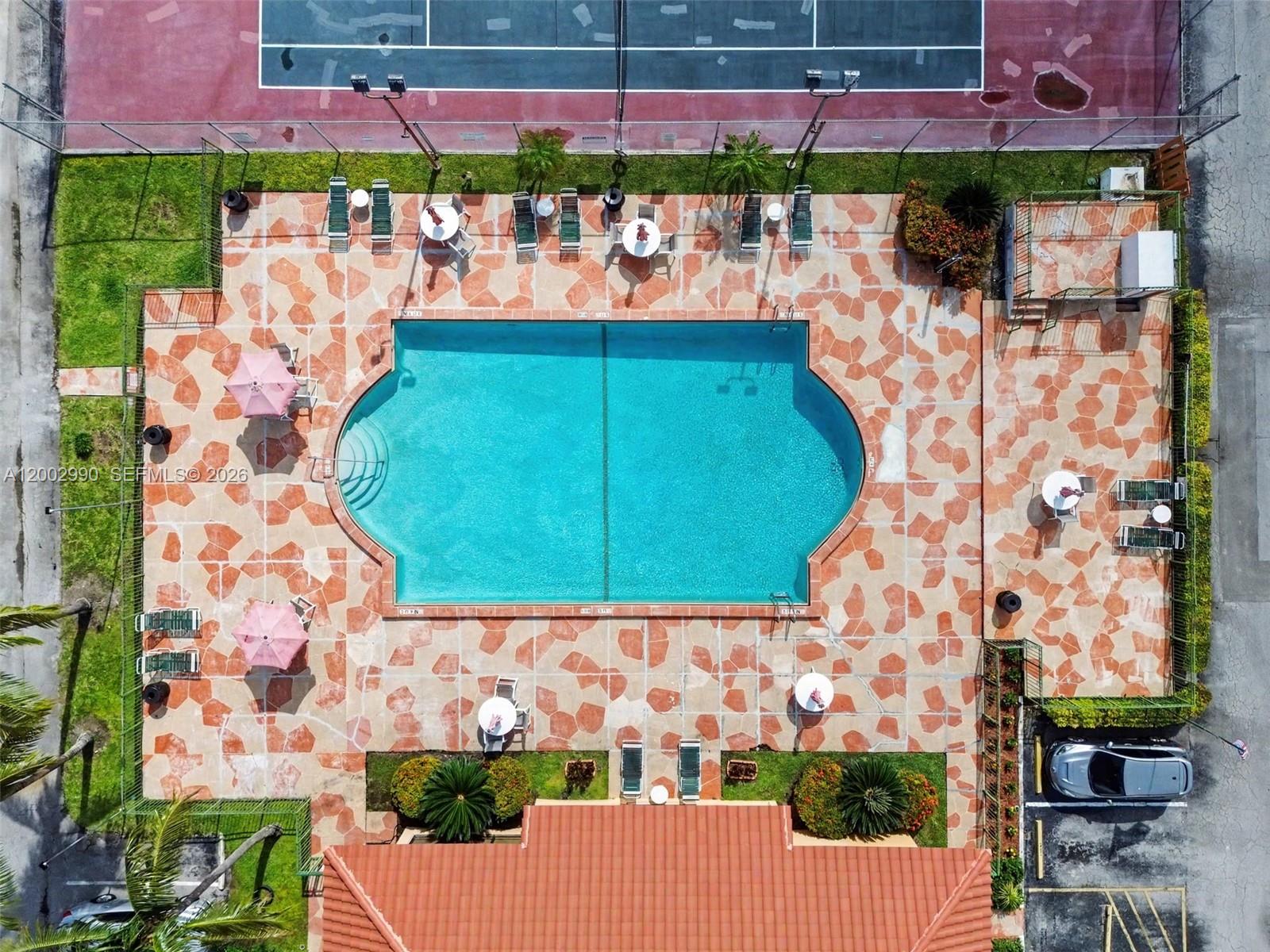 606 W 81st Street