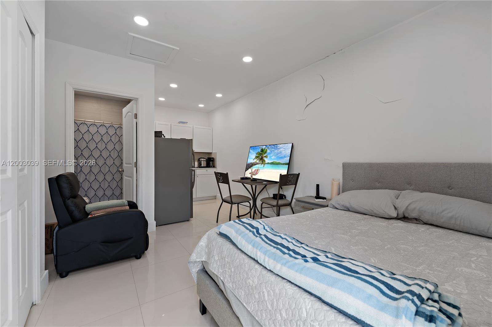 3921 SW 124th Court