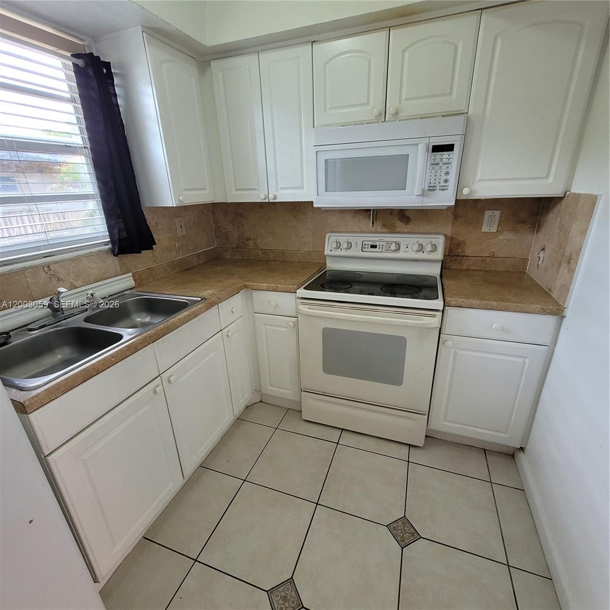 1370 NE 119th Street