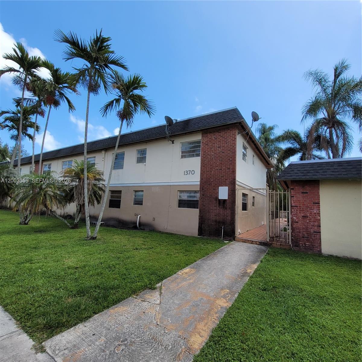 1370 NE 119th Street