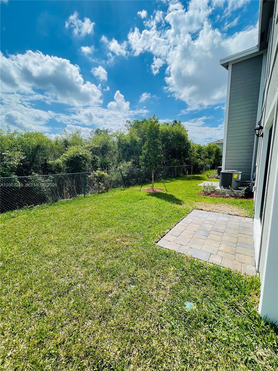 916 SE 19th Street