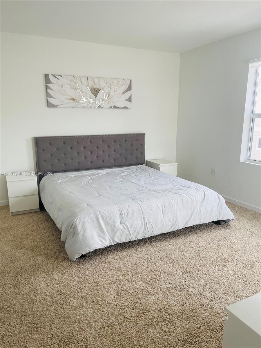 916 SE 19th Street
