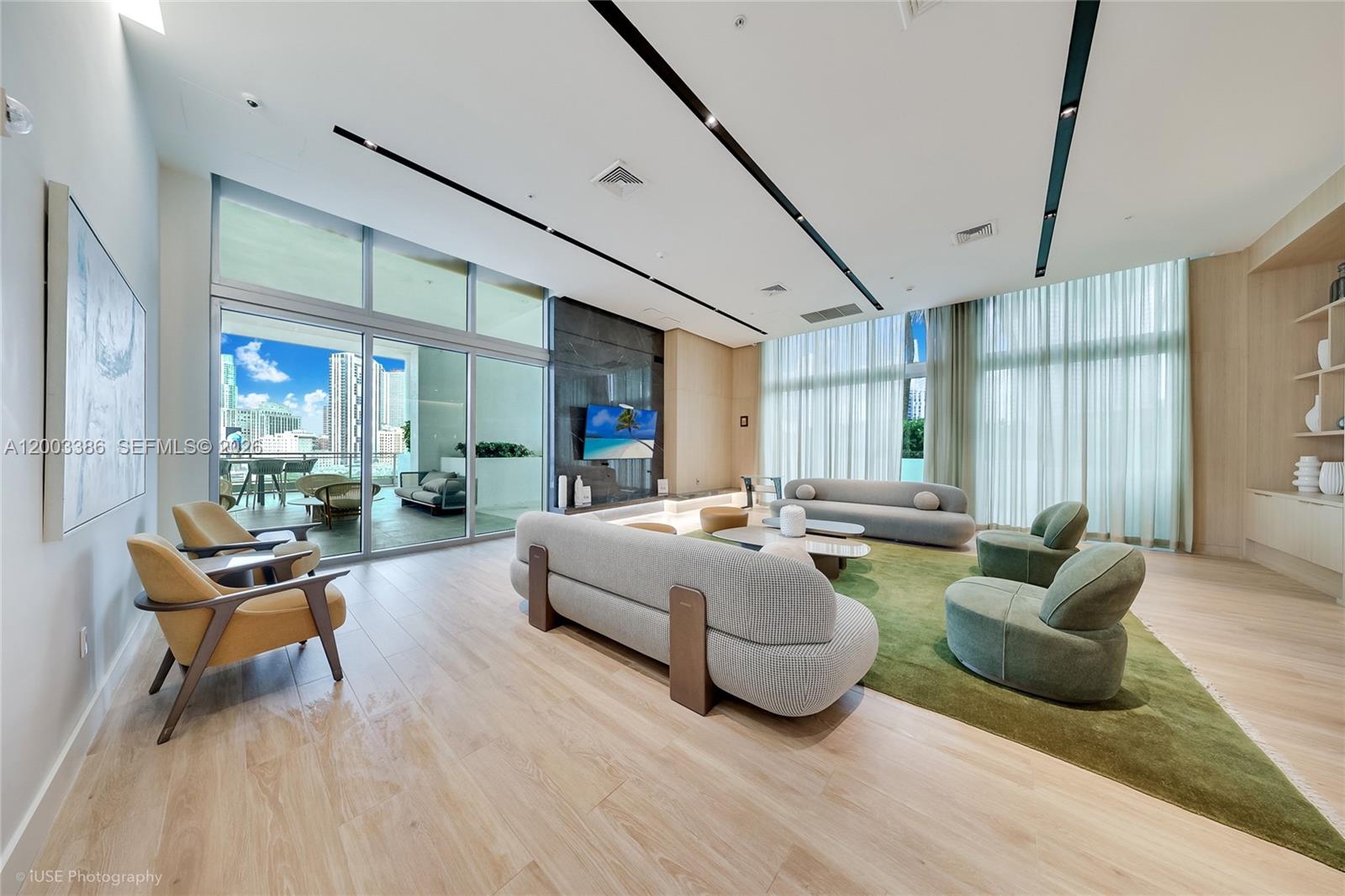 90 SW 3rd Street