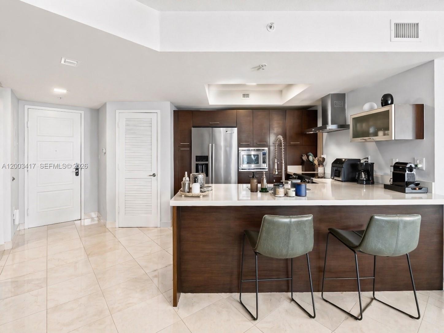 250 Sunny Isles Boulevard