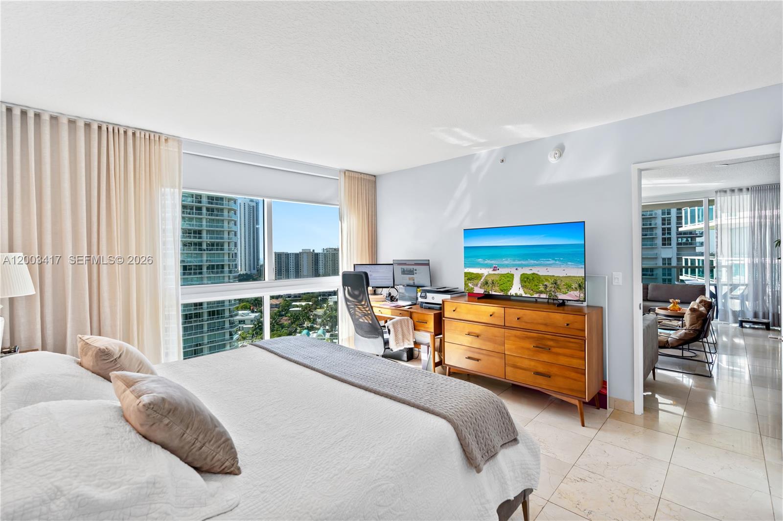 250 Sunny Isles Boulevard