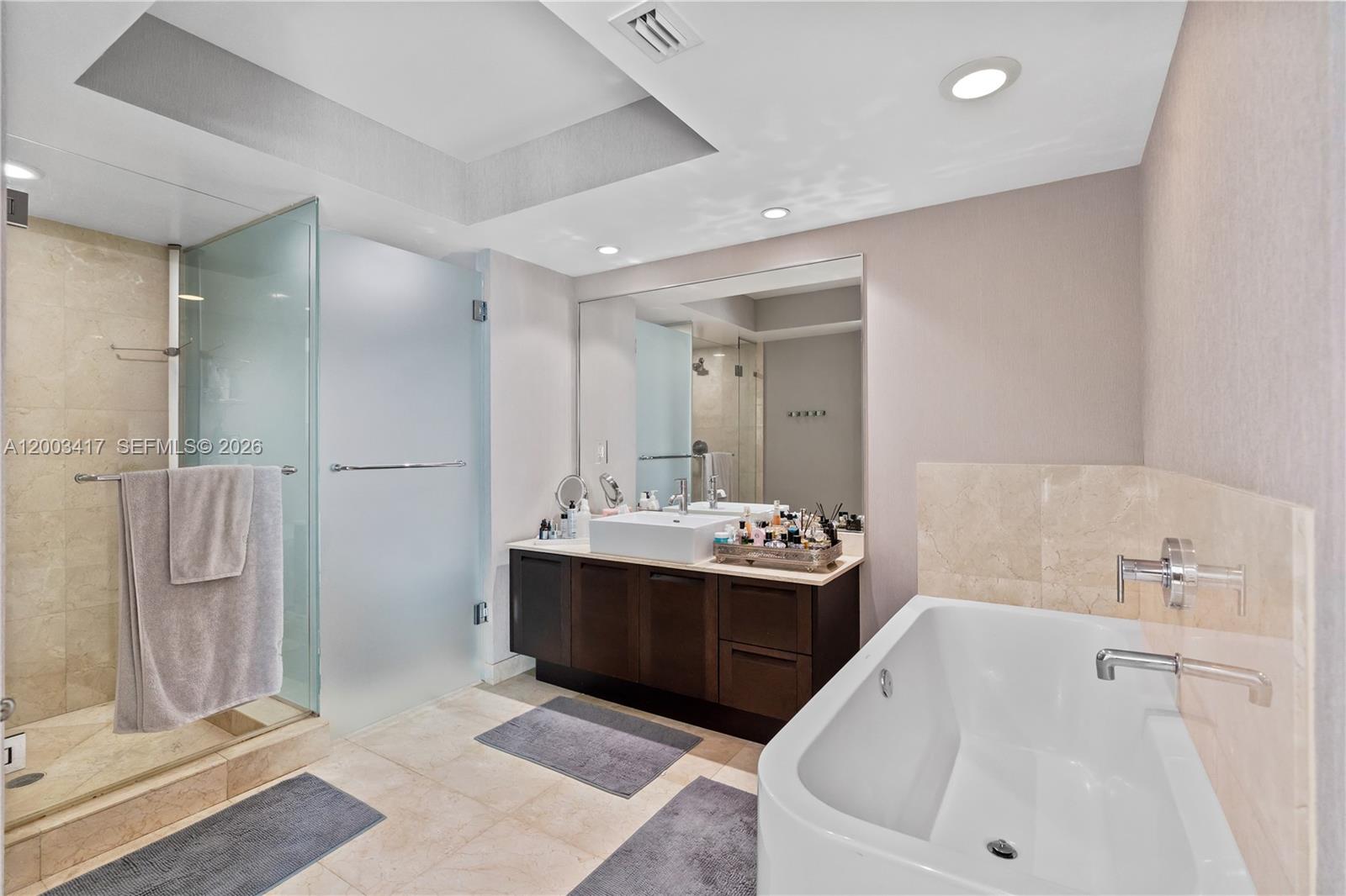 250 Sunny Isles Boulevard