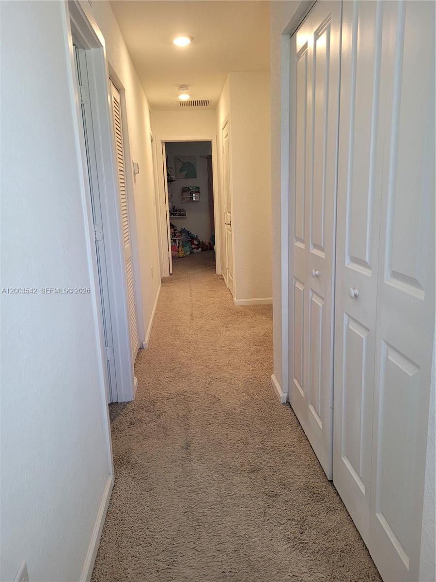 1015 SE 24th Terrace