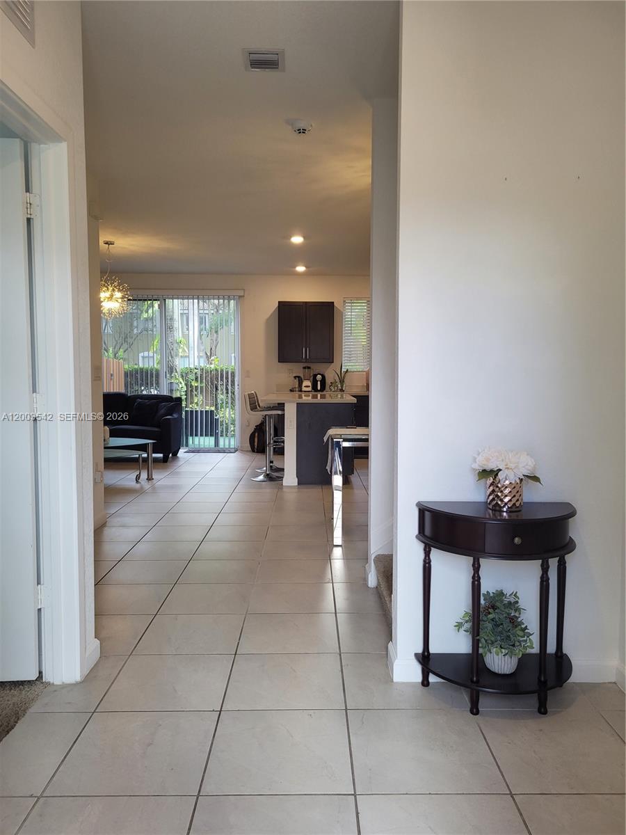 1015 SE 24th Terrace