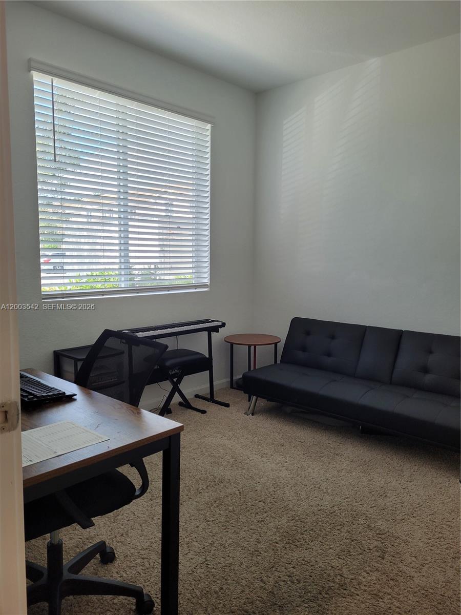 1015 SE 24th Terrace