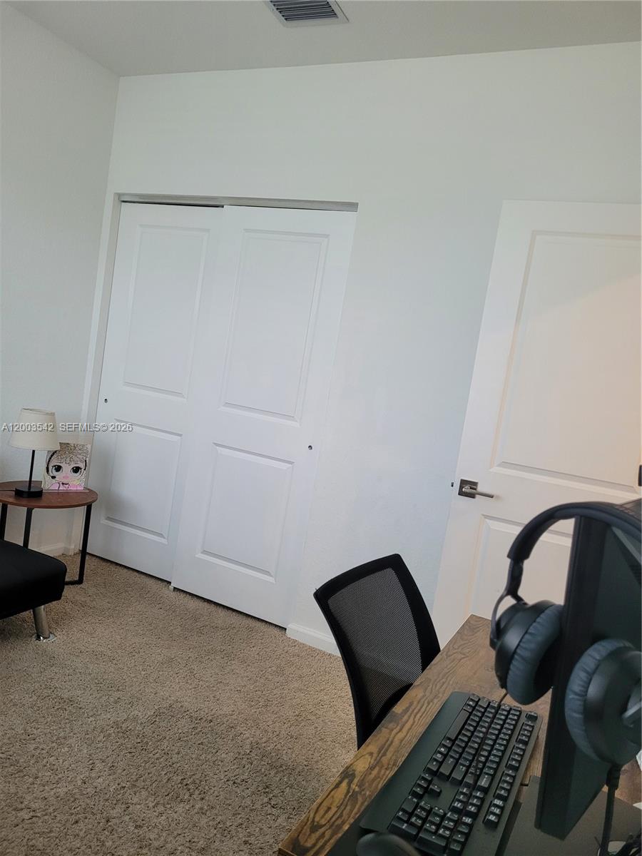 1015 SE 24th Terrace