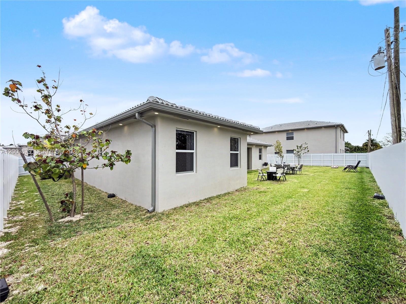 13218 SW 189th Terrace