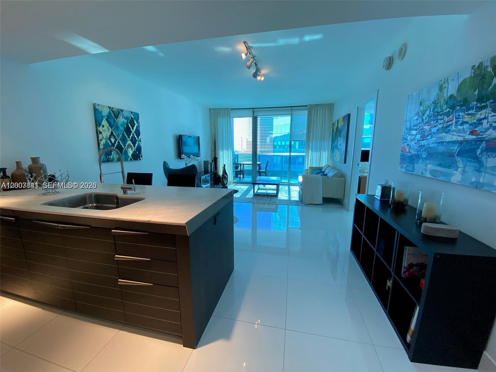 200 Biscayne Boulevard Way