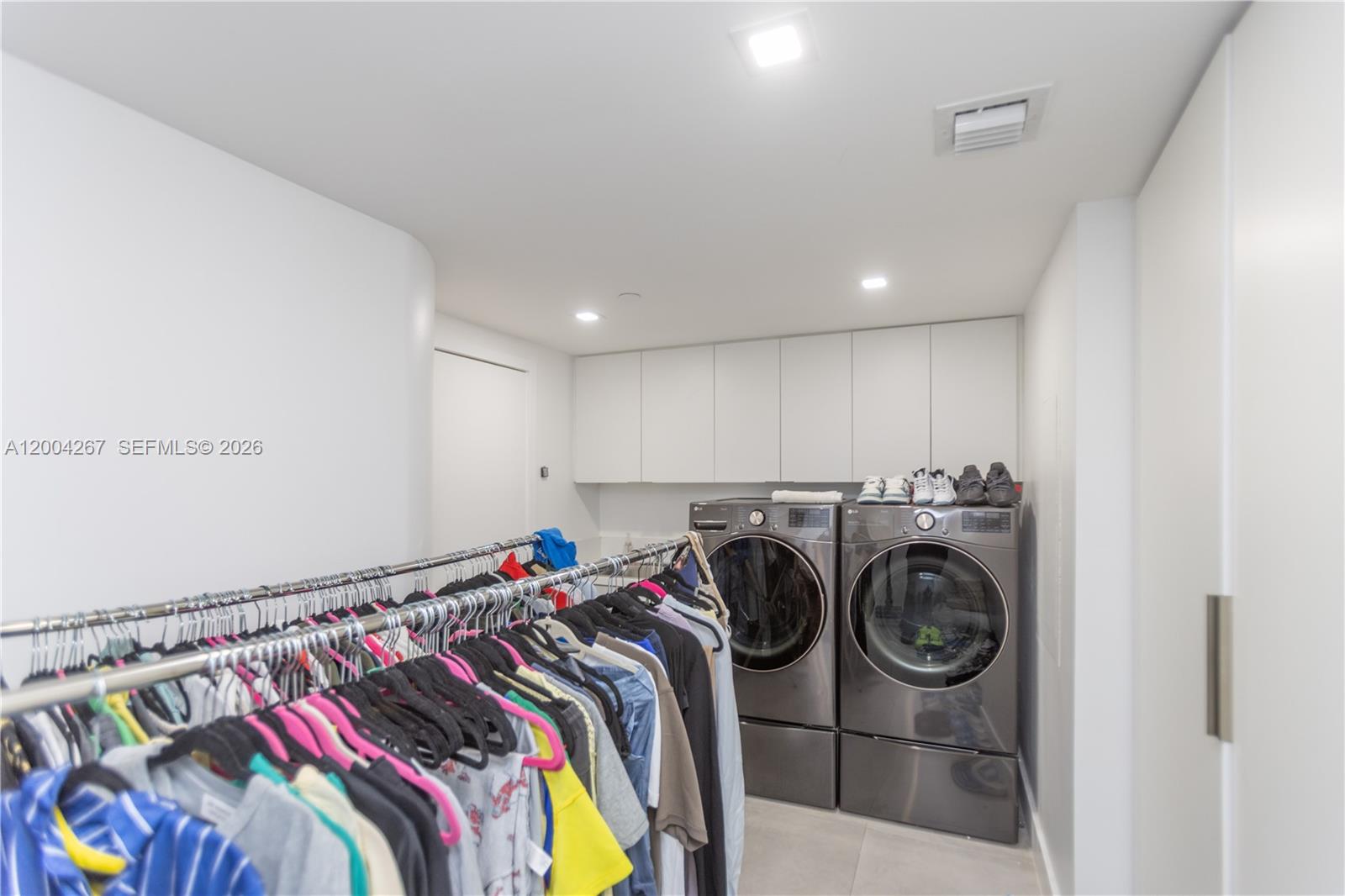 20191 E Country Club Drive