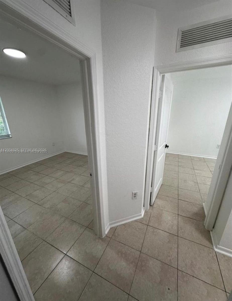 941 SW 6th Place