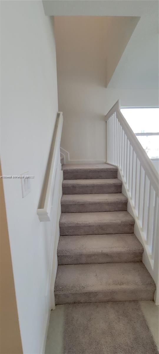 1010 SE 26th Terrace