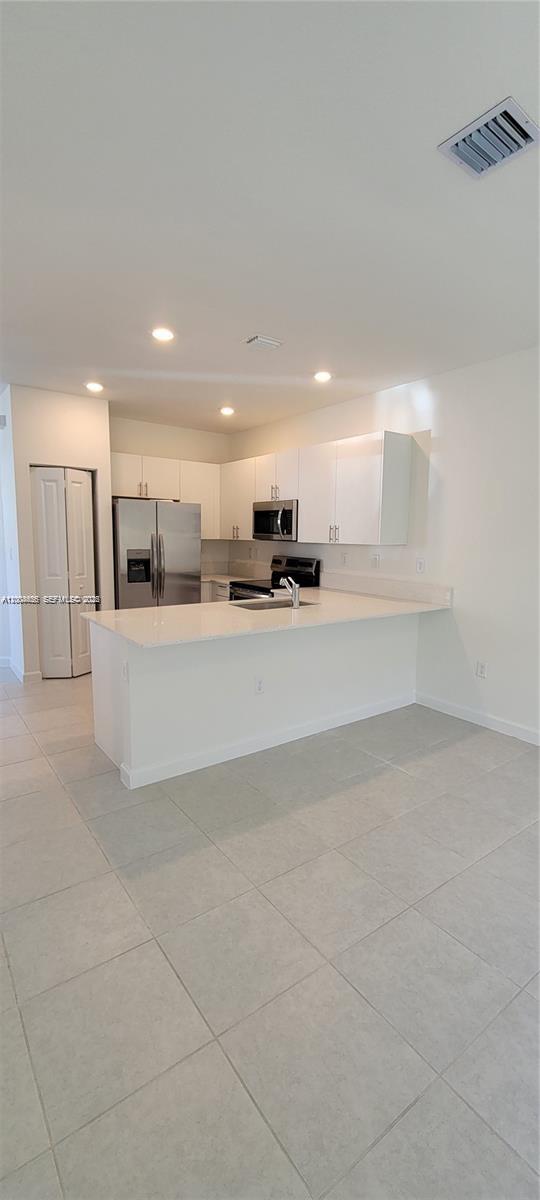 1010 SE 26th Terrace