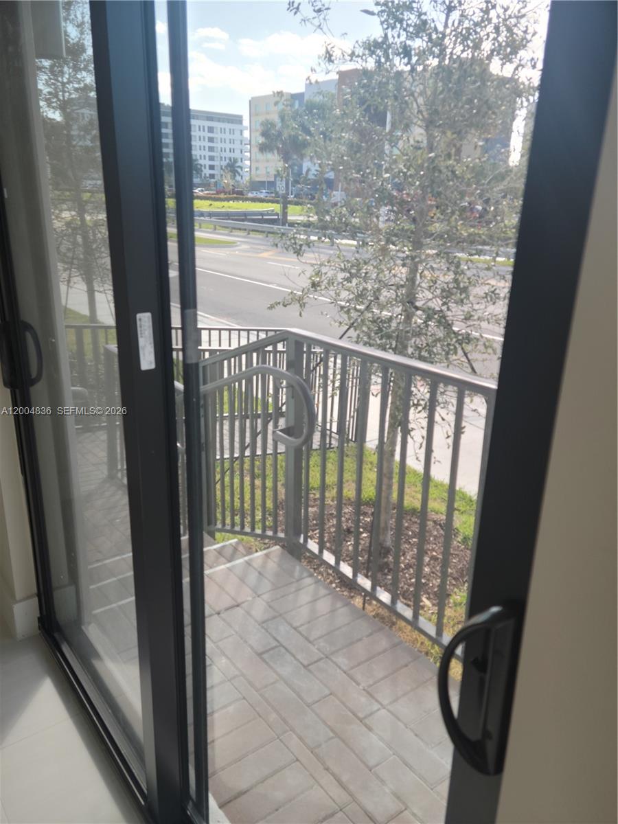 8167 NW 41st Street