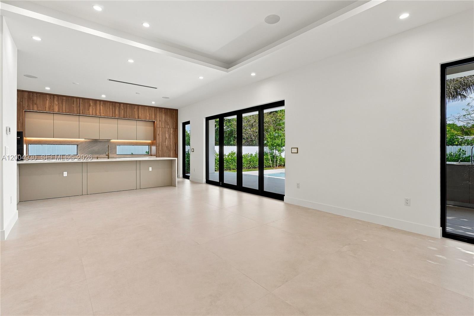 6449 SW 28th Street