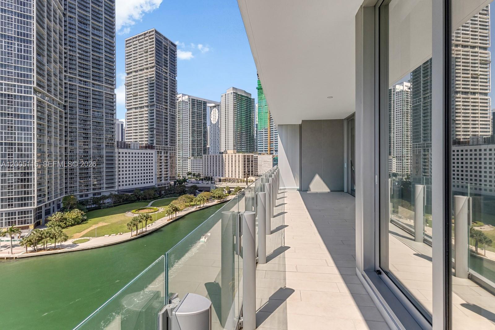 300 Biscayne Blvd Way