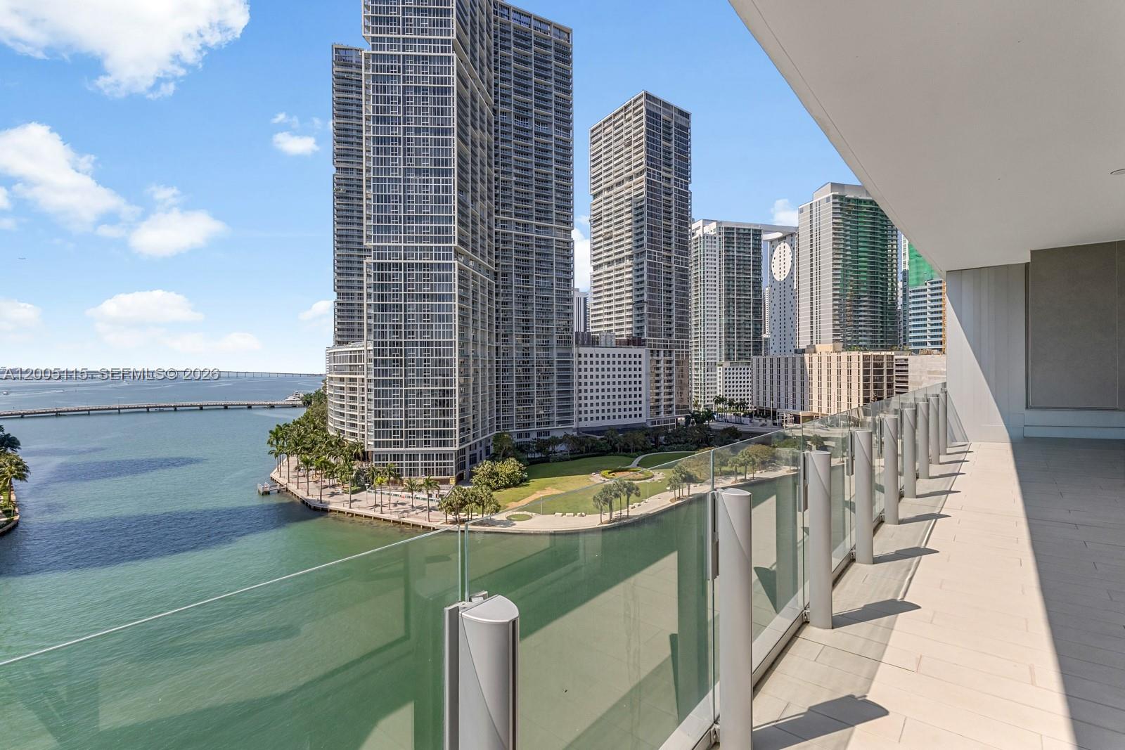 300 Biscayne Blvd Way