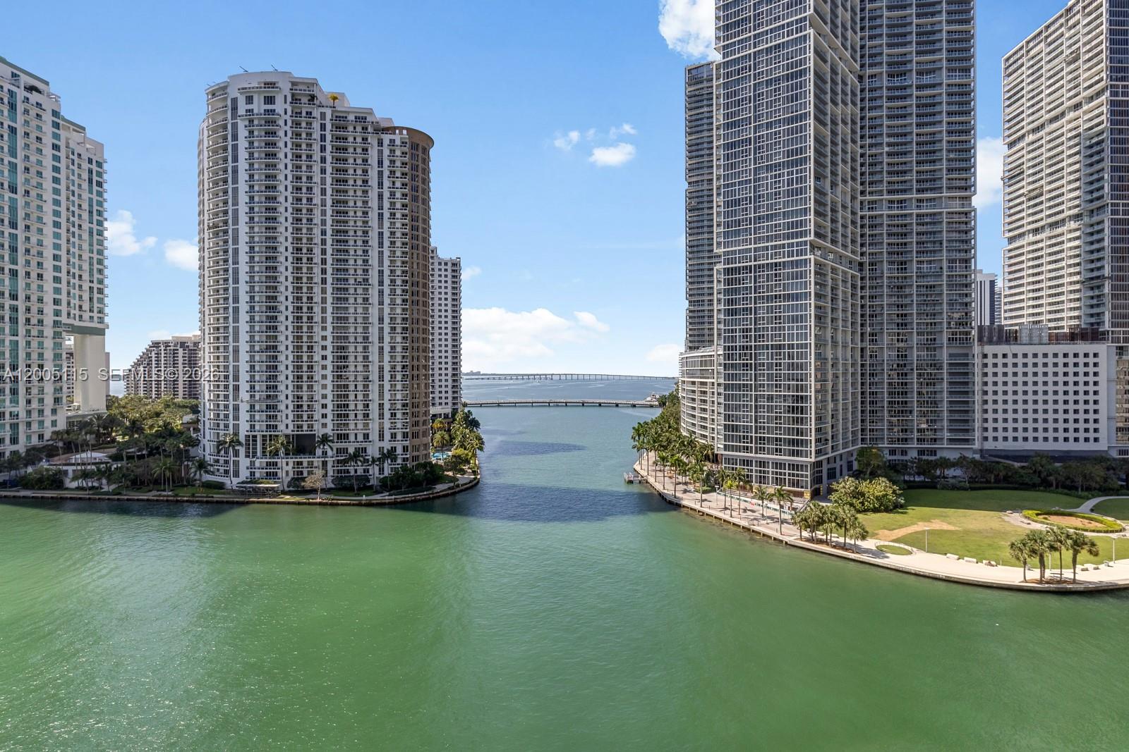 300 Biscayne Blvd Way