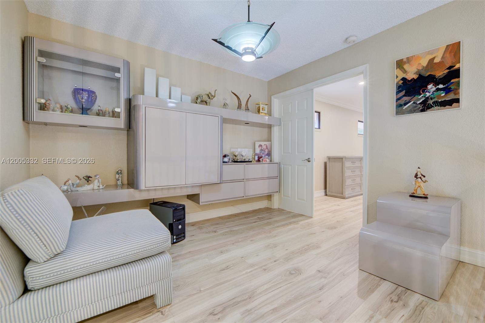 6481 Timber Lane